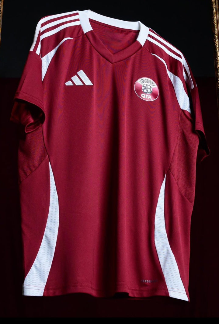 قميص منتخب قطر الأساسي 2024