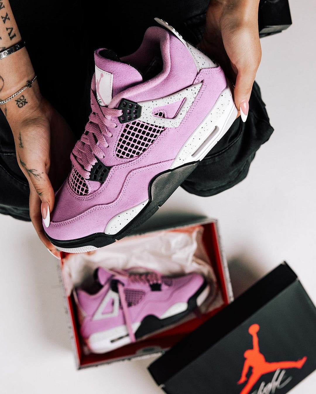 Air Jordan 4 "Orchid"