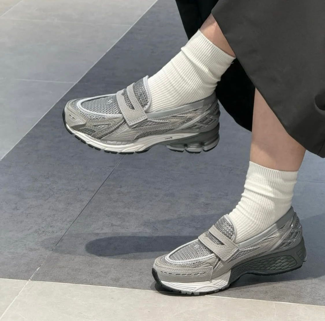 new balance 1906L loafer GREY