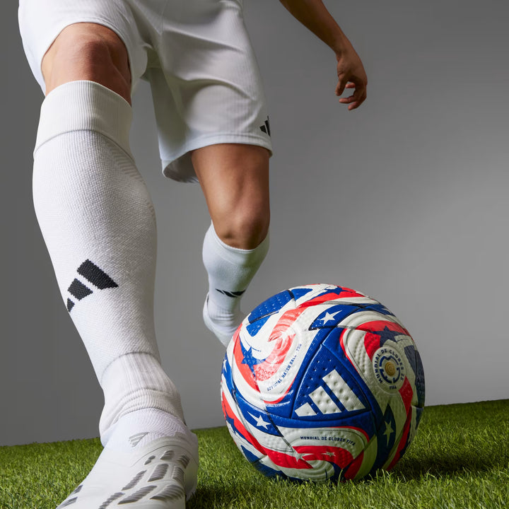 ليفربول X ليبرون YNWA ÉDITION LIMITÉE JERSEY 23/24