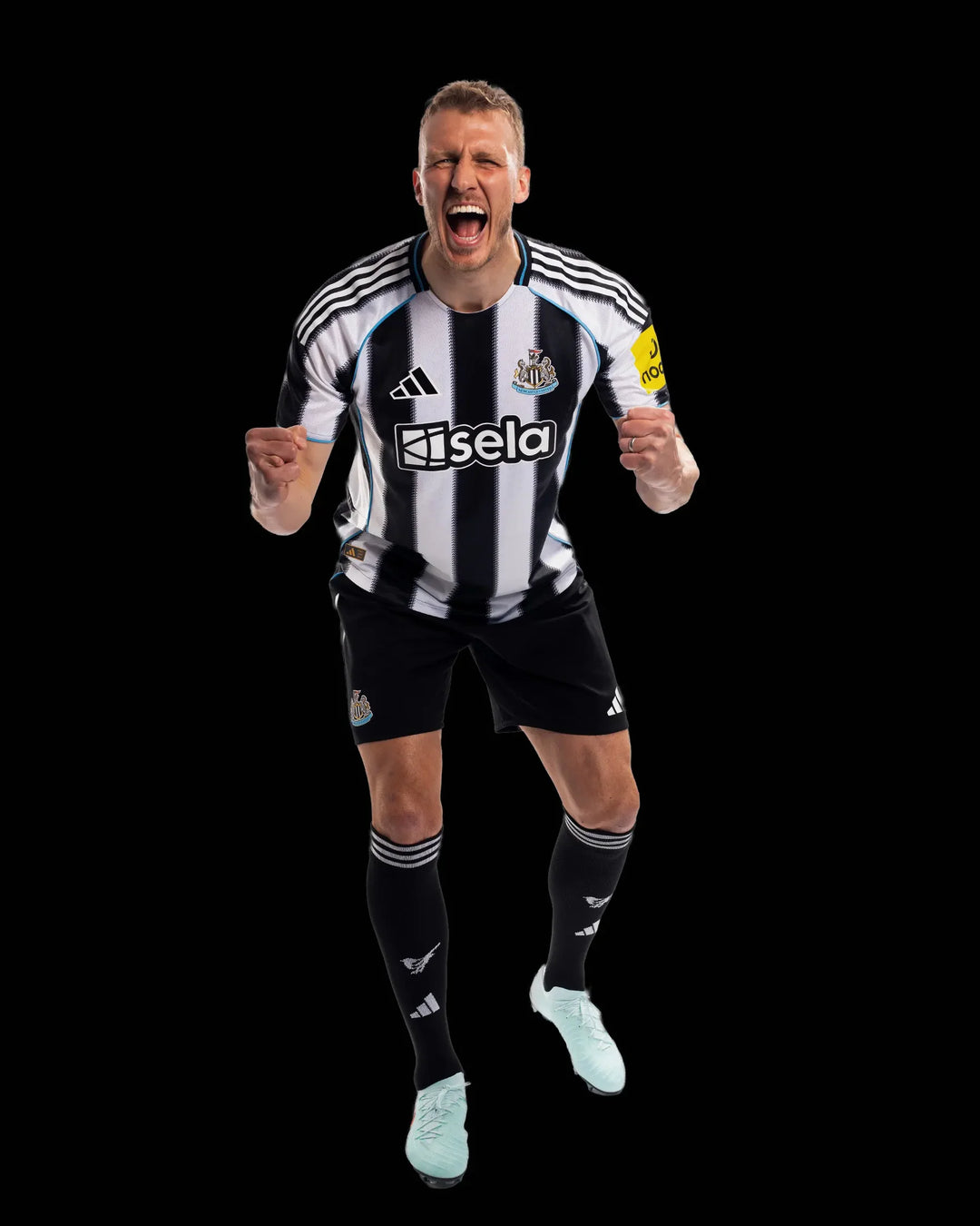 نيوكاسل هوم جيرسي 2023/24