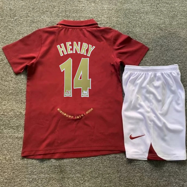 Gunners Home Classic 2006 With Henry 14 Kids Kit