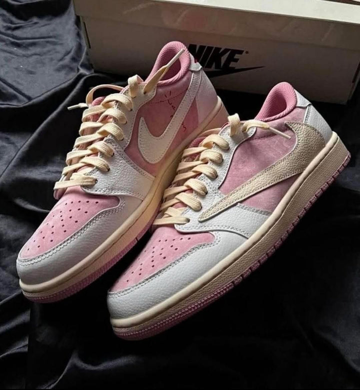 Air Jordan Travis Scott x Air Jordan 1 Low OG "Shy Pink"