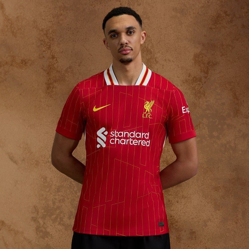 ليفربول X ليبرون YNWA ÉDITION LIMITÉE JERSEY 23/24