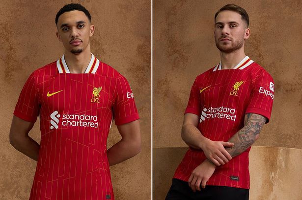 ليفربول X ليبرون YNWA ÉDITION LIMITÉE JERSEY 23/24