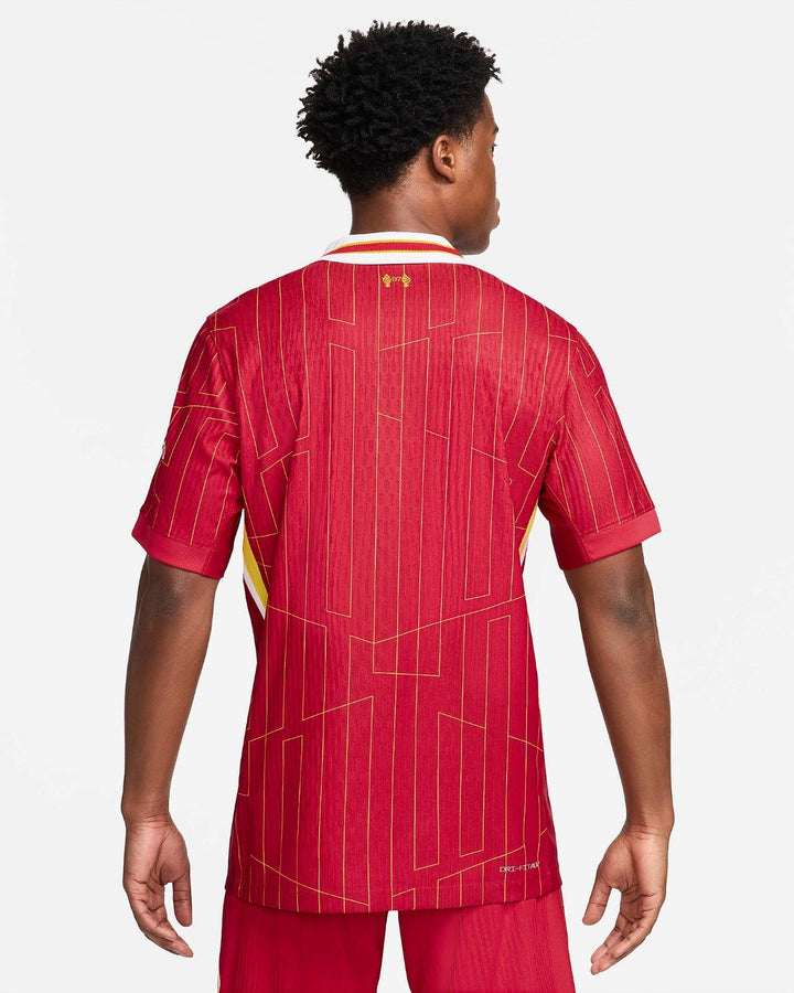 ليفربول X ليبرون YNWA ÉDITION LIMITÉE JERSEY 23/24