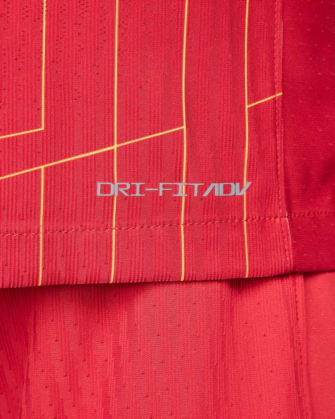 ليفربول X ليبرون YNWA ÉDITION LIMITÉE JERSEY 23/24