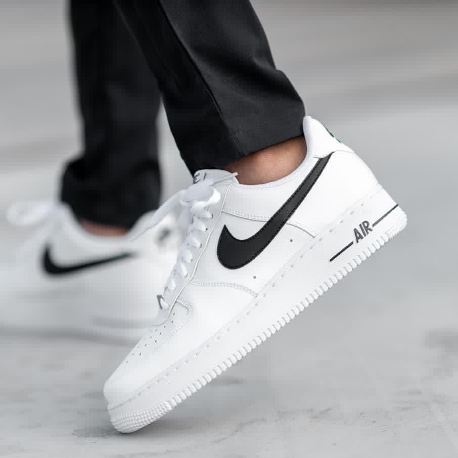 Nike Air Force 1 07 An20