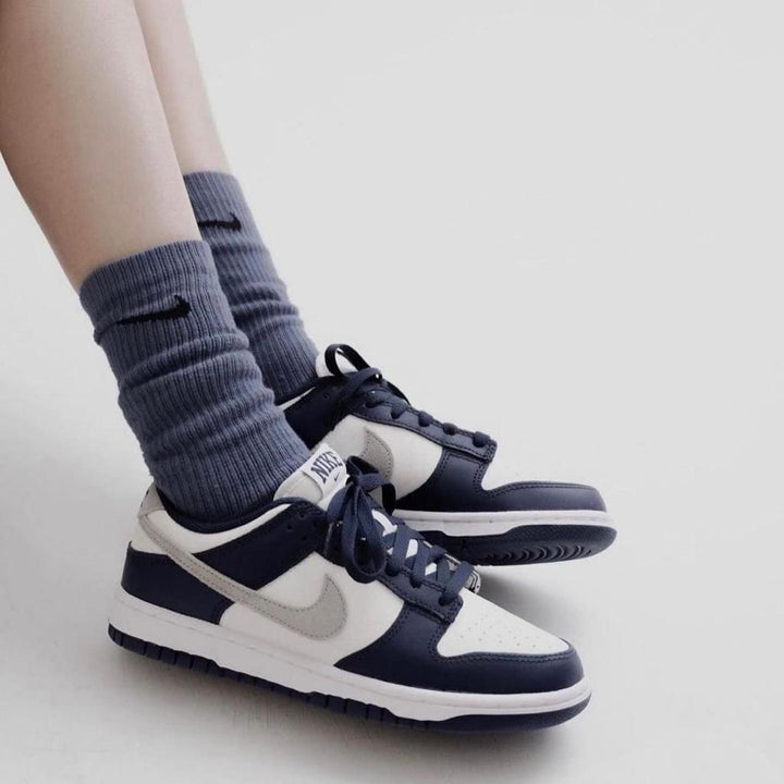 Nike Dunk Low "Midnight Navy