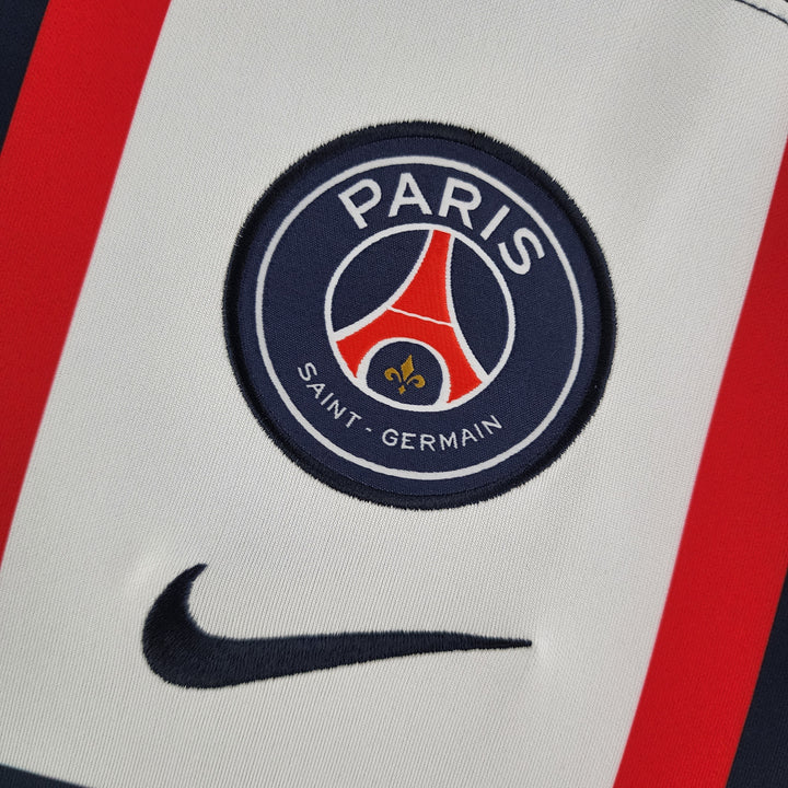 PSG Jordan home jersey 2022/23