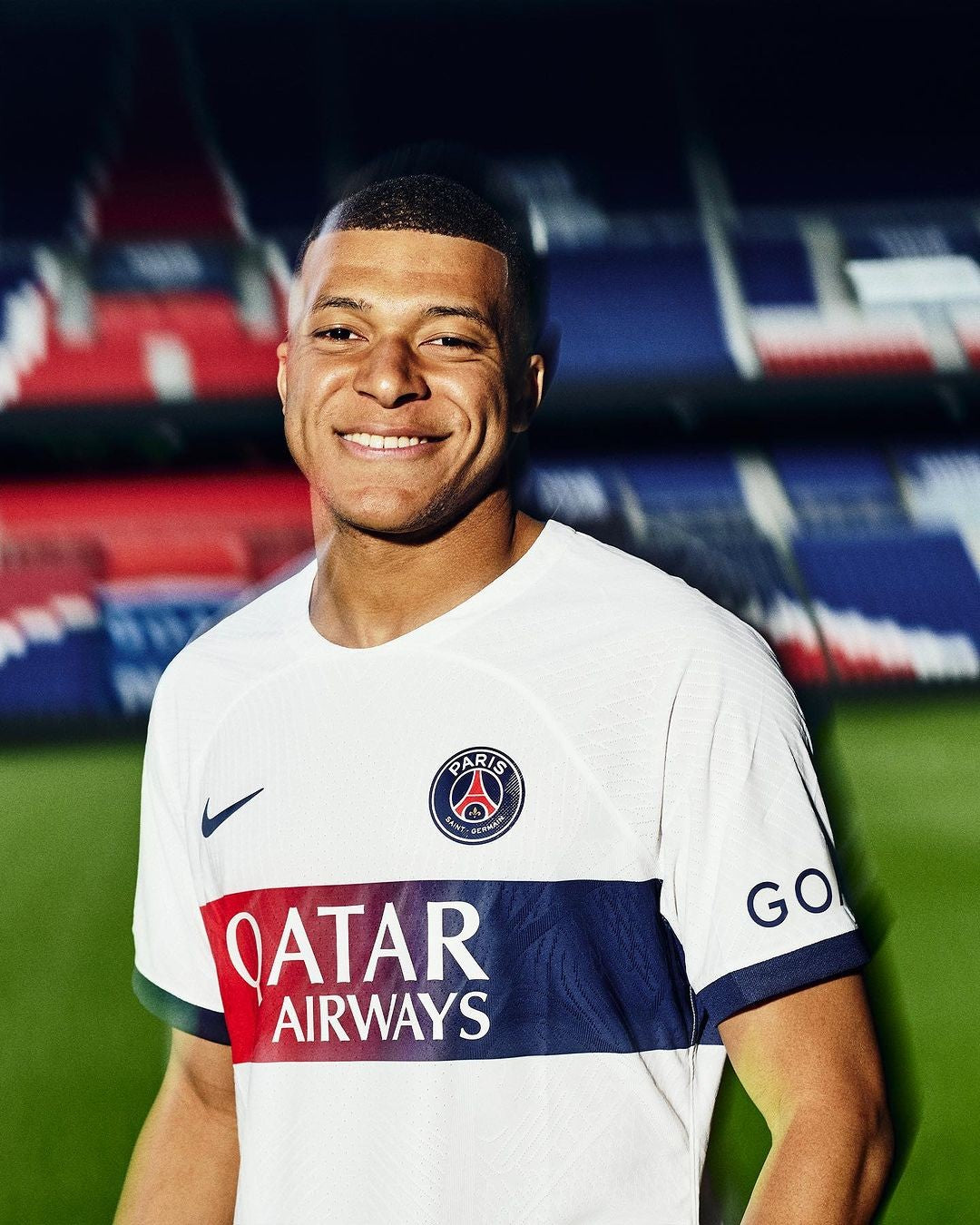 PSG AWAY jersey 2023/24