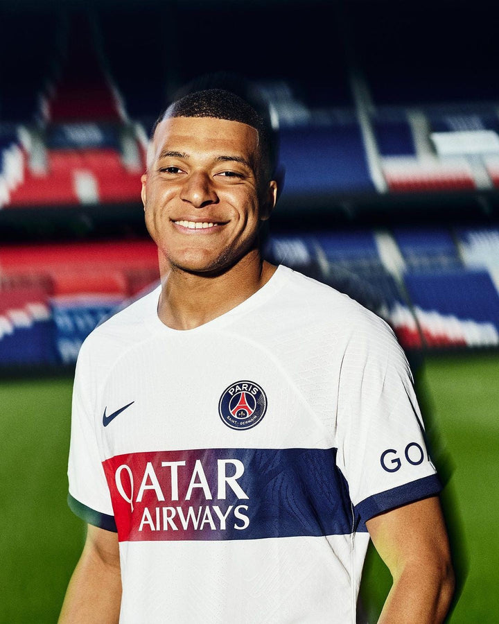 PSG AWAY jersey 2023/24