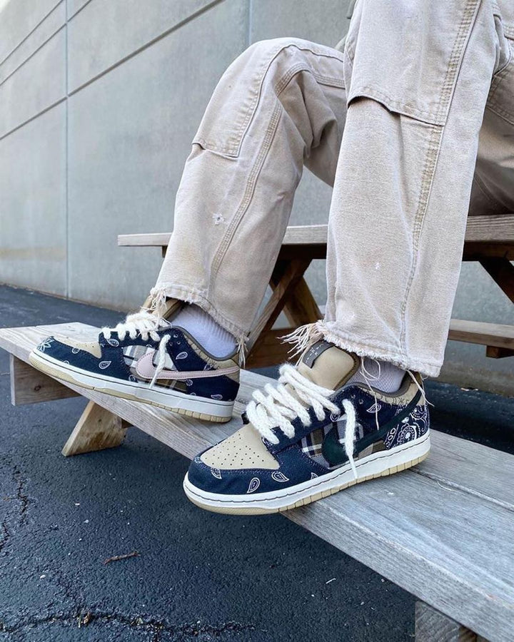 Travis Scott X Nike SB Dunk Low