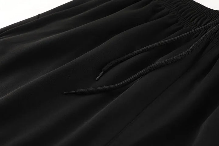 Newcastle Black Half Pull Tracksuit 2023/24